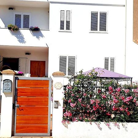 Appartamento Porto Frailis Тортолі Екстер'єр фото
